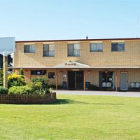 Holiday Park on the Tamar River in Picturesque Tasmania.New Listing